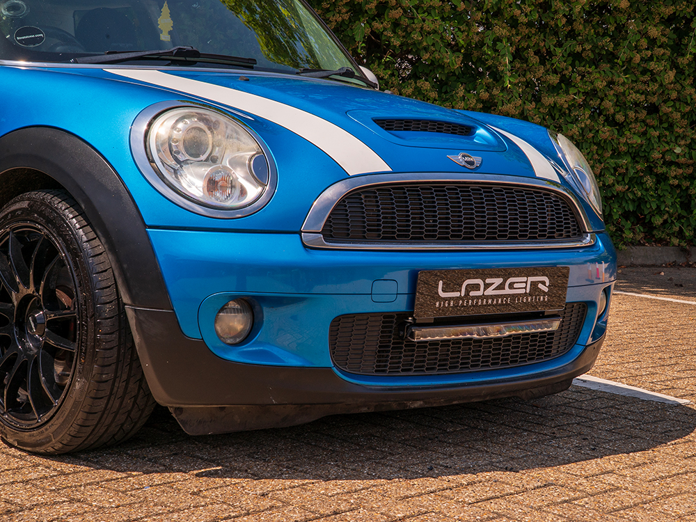 Mini Cooper Glide Elite license plate installation