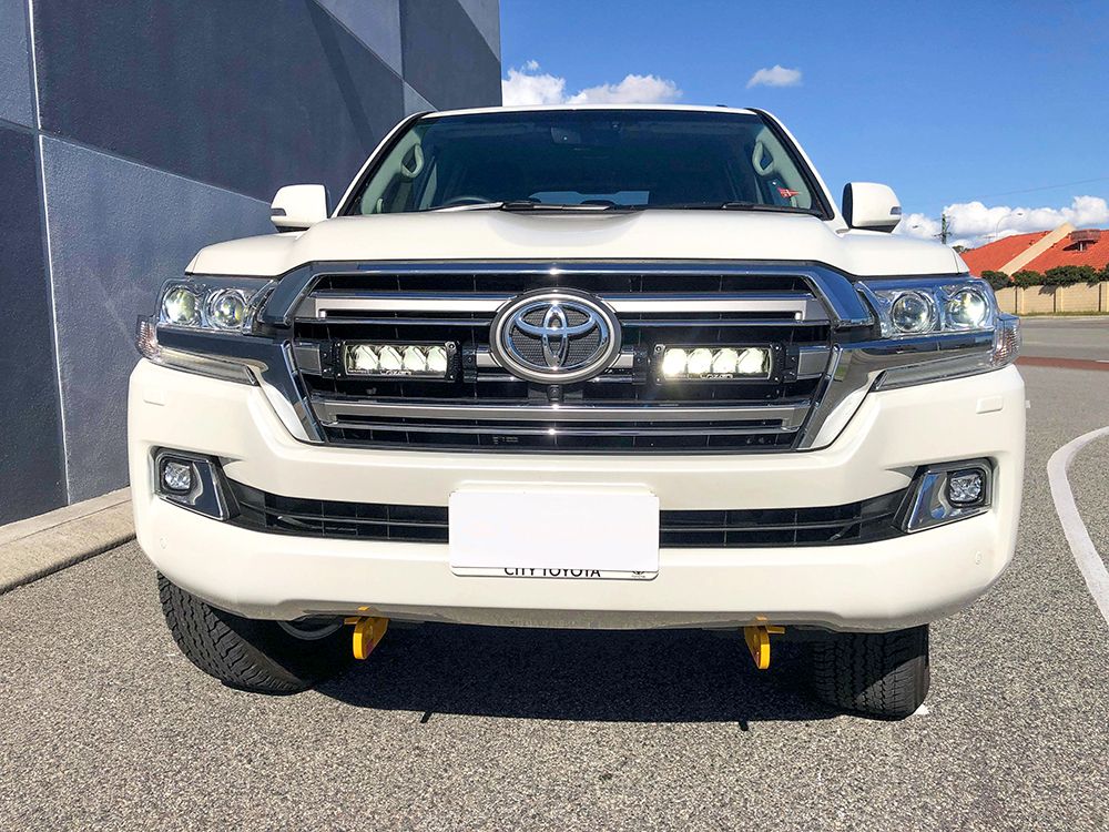 Grille Kit | TOYOTA LAND CRUISER 2020 Grille Kit | TOYOTA LAND CRUISER 2020