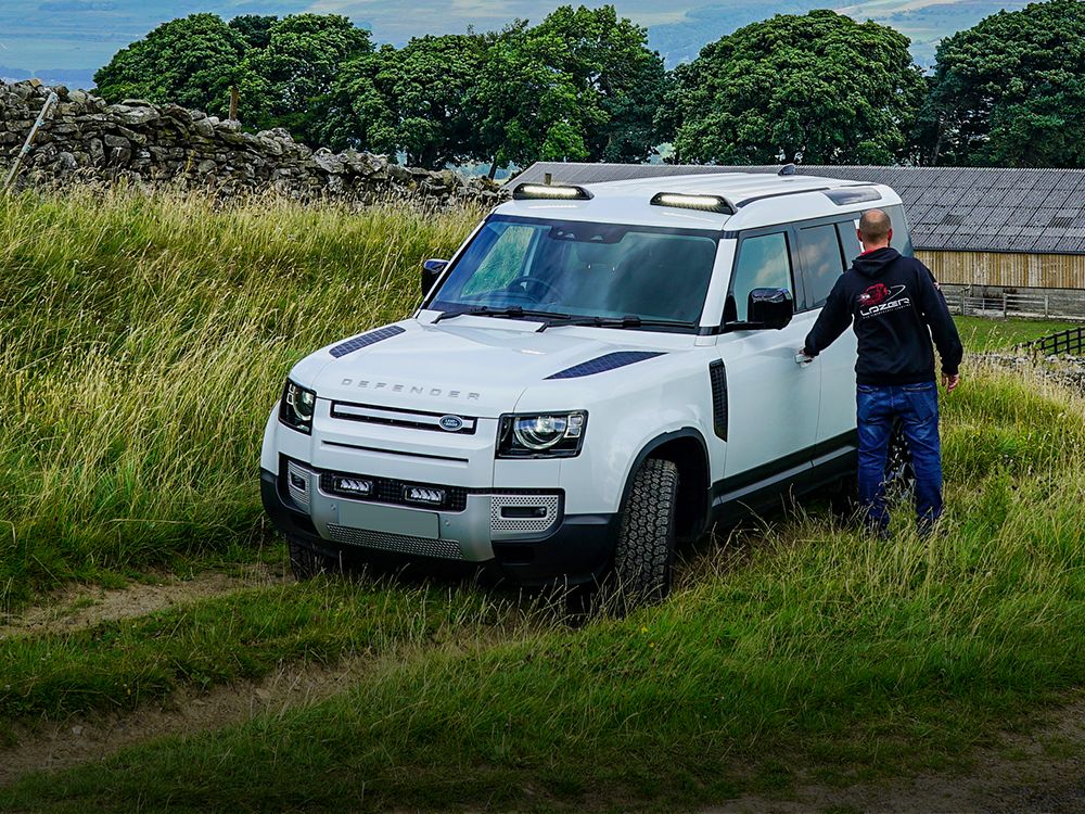 Land Rover Defender (2020+) Strąki Dachowe