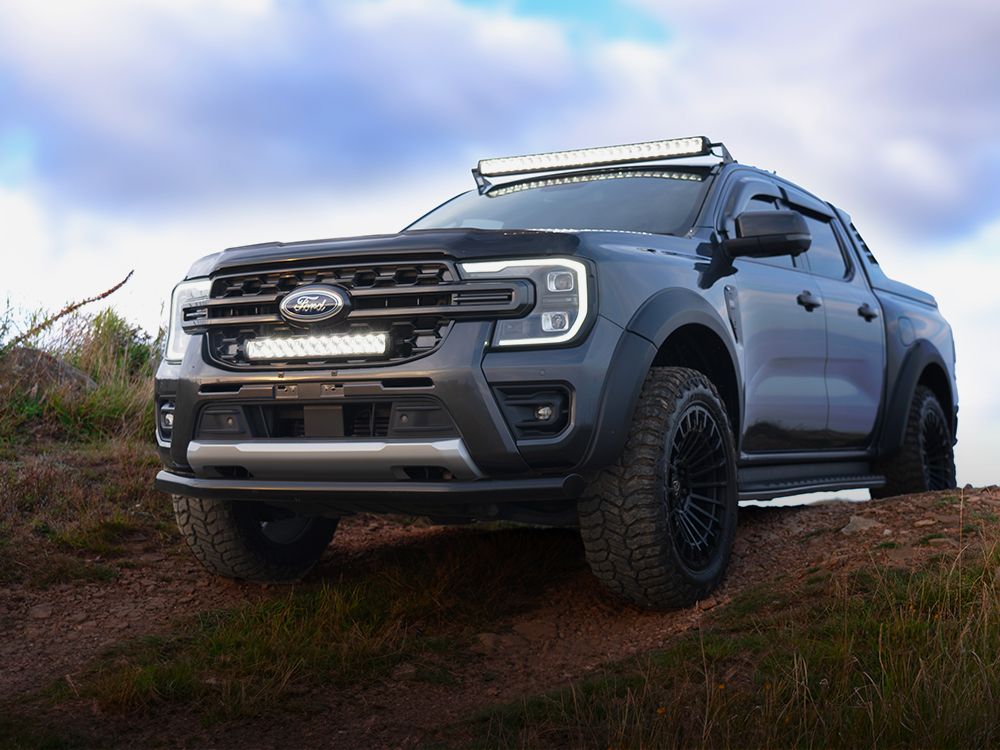 Ford Ranger Wildtrak (2023+) system montażu w fabrycznym grillu - Triple-R 1250