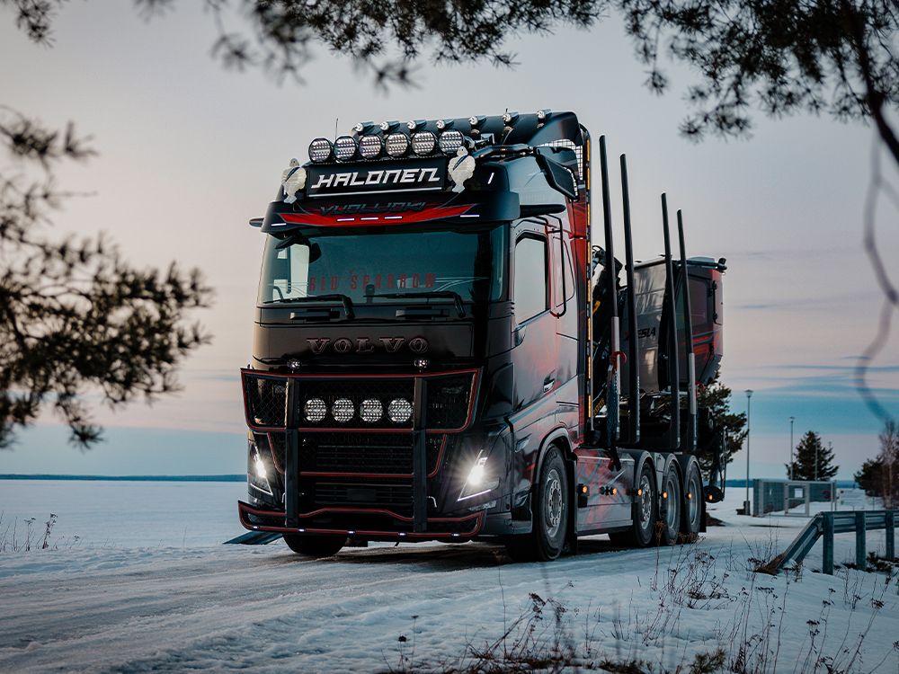 Lazerlamps: Sentinel 9'' Highline with Position Light - Gen2 (Black)