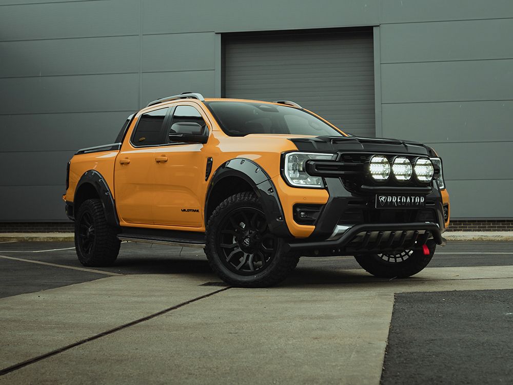 Lazerlamps: Sentinel 9” Elite with Position Light (Gen2) - Black